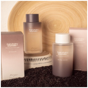 Haruharu Wonder Black Rice Hyaluronic Toner for Sensitive Skin. Free of Alcohol and Fragrance