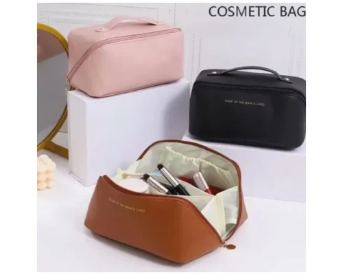 Beauty Bar Min Min cosmetic bag